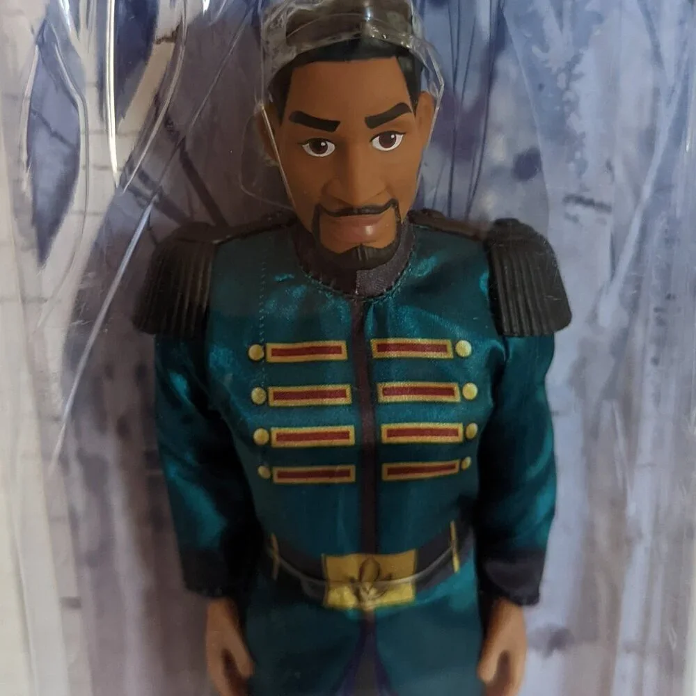 NWT Lieutenant Mattias Frozen II Black Action Fashion Figure Disney Film Hasbro